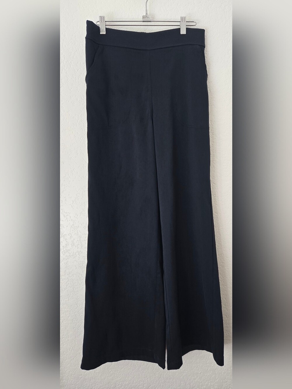 Max Studio Black Wide Leg Pants